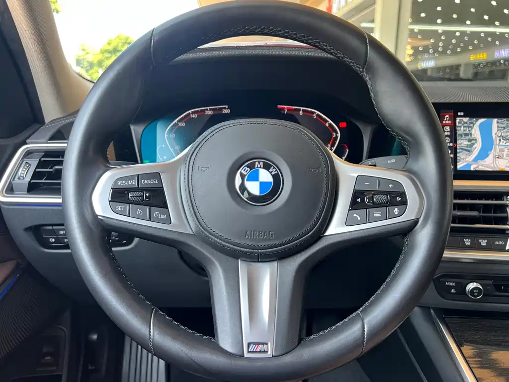 BMW 3 Series — миниатюра 4