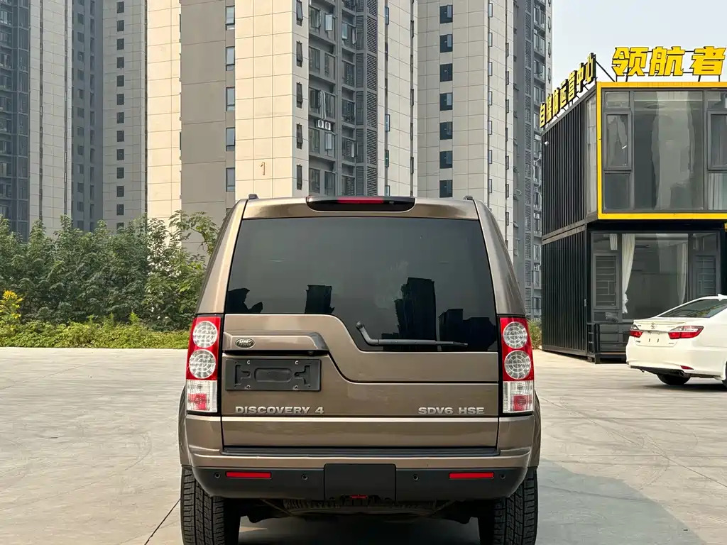 Land Rover Discovery — миниатюра 5