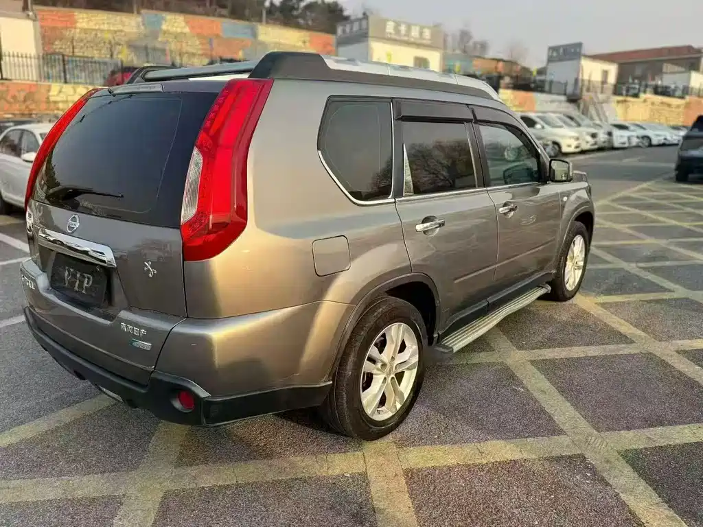 Nissan X-Trail — миниатюра 7