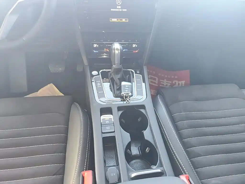 Volkswagen Magotan — миниатюра 14