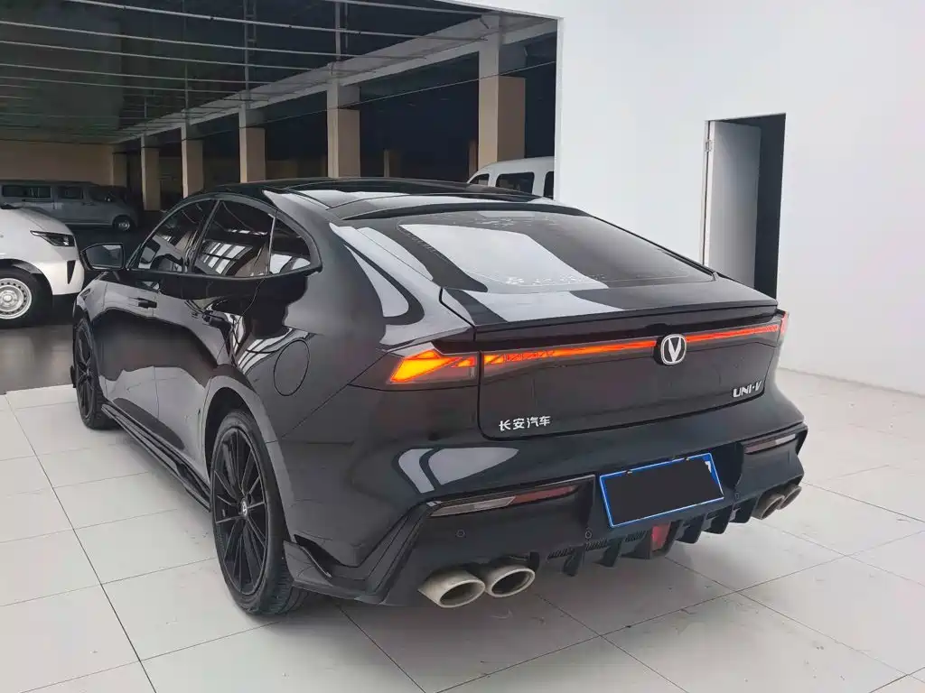 Changan UNI-V — миниатюра 9