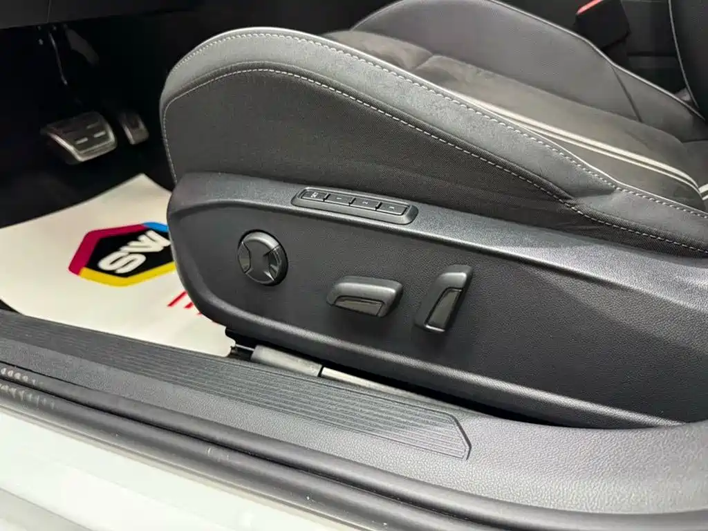 Volkswagen Golf — миниатюра 16