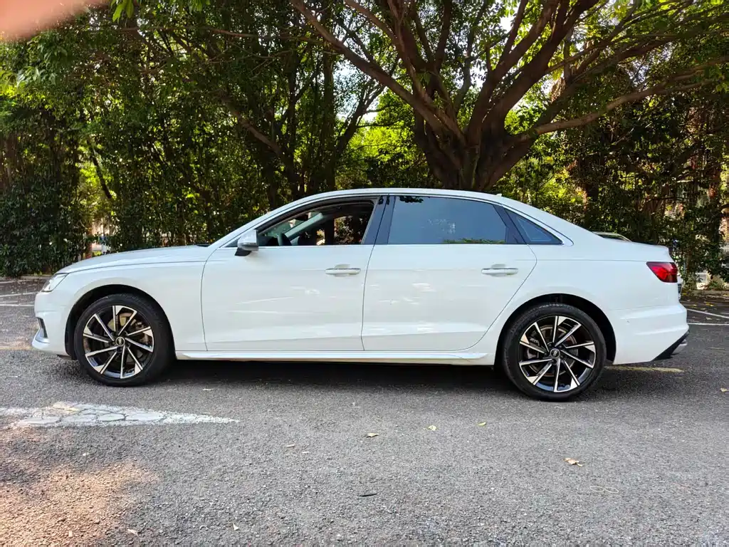 Audi A4L — миниатюра 13
