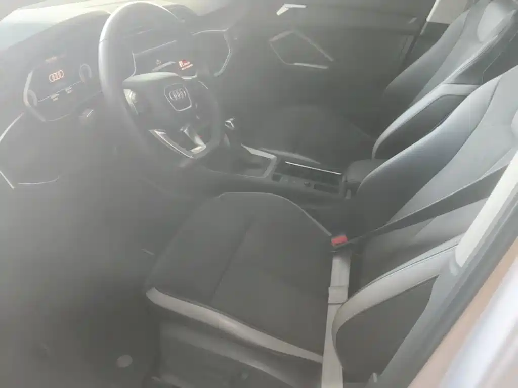 Audi Q3 — миниатюра 15