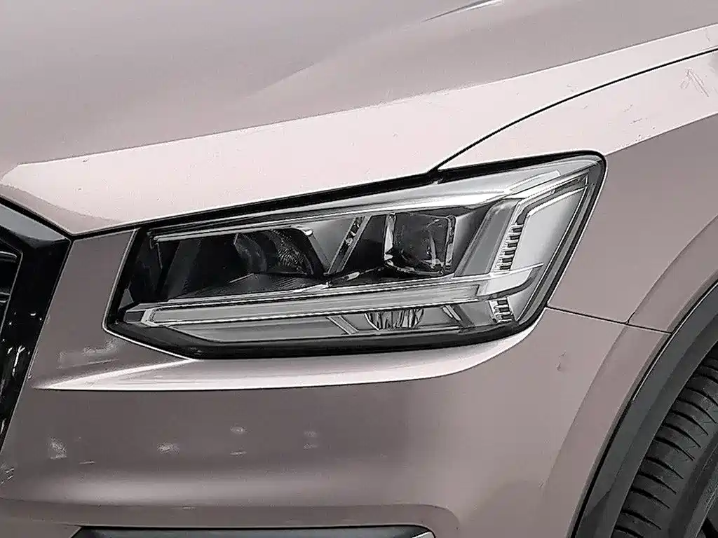 Audi Q2L — миниатюра 7