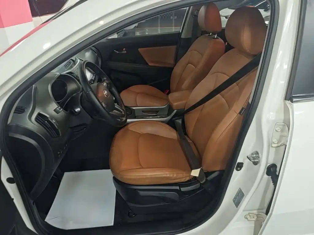 Kia Sportage — миниатюра 15