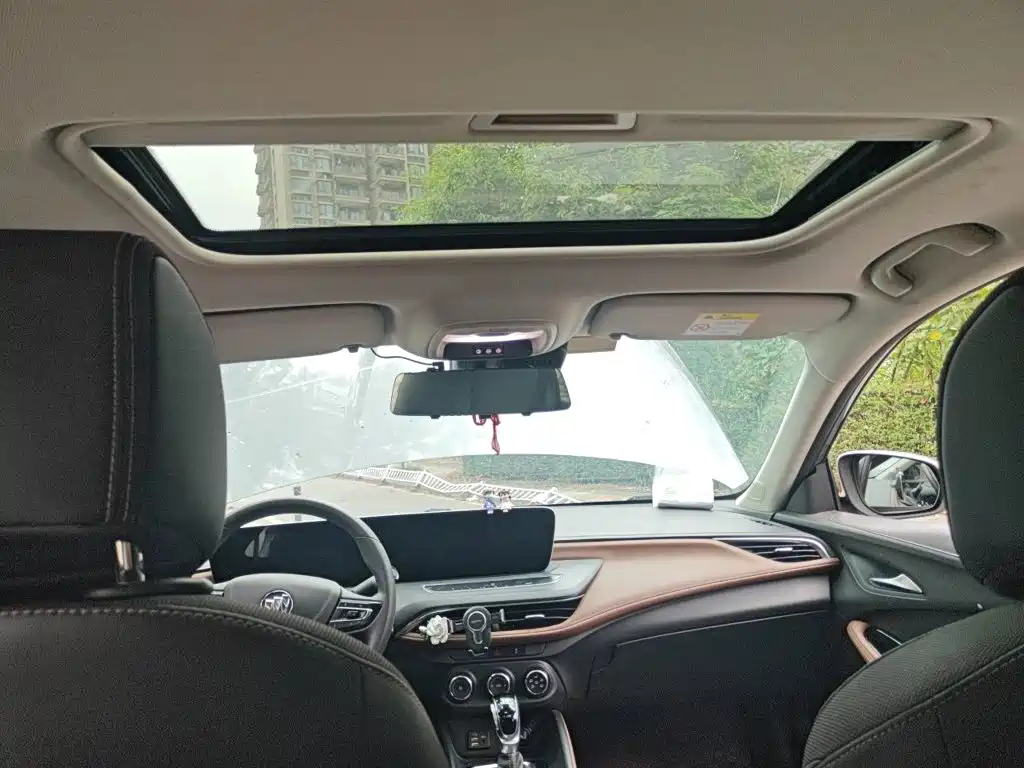 Buick Verano — миниатюра 19