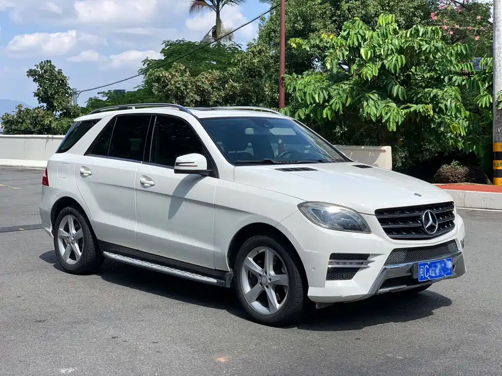 Mercedes-Benz M-Class — миниатюра 3