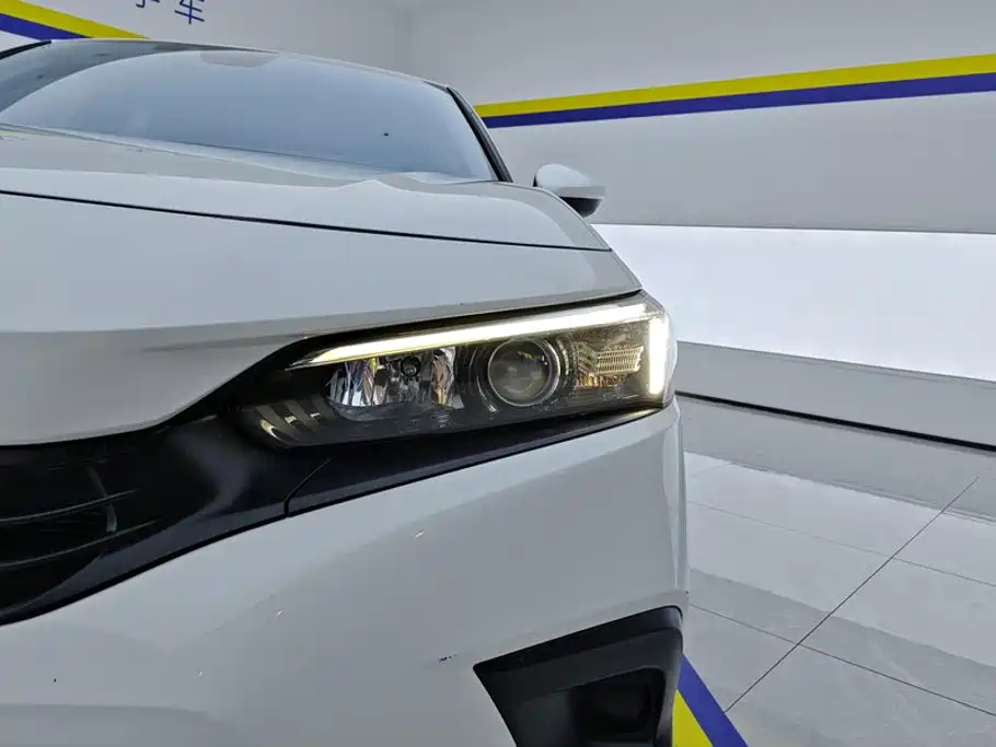 Honda Civic — миниатюра 5