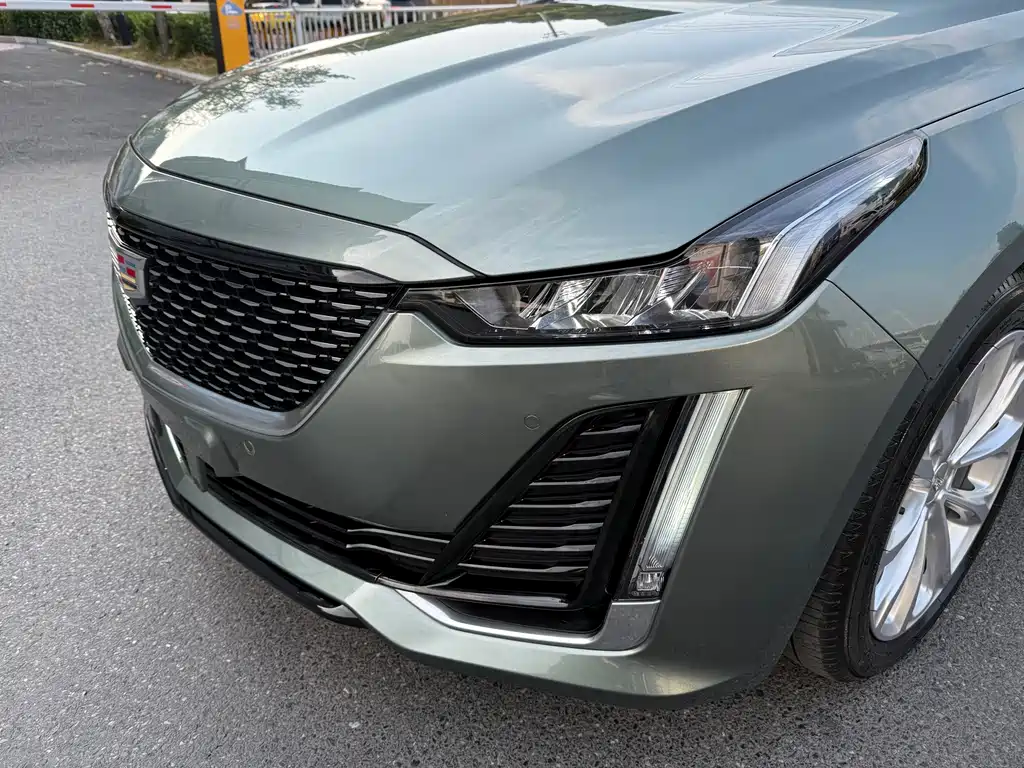 Cadillac CT5 — миниатюра 16