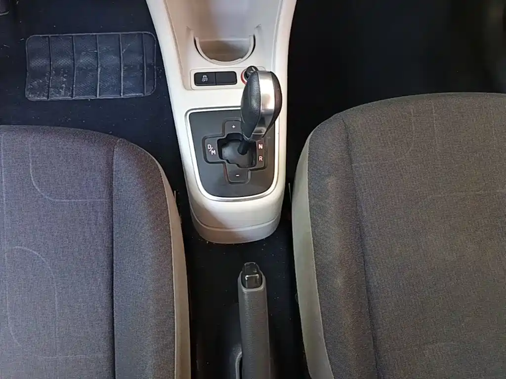Volkswagen up! — миниатюра 14