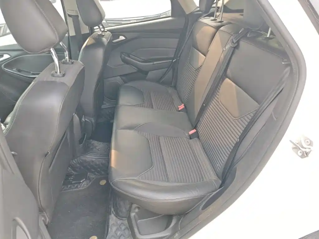 Ford Focus — миниатюра 17