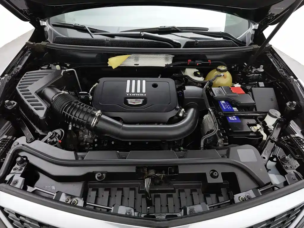 Cadillac XT5 — миниатюра 6