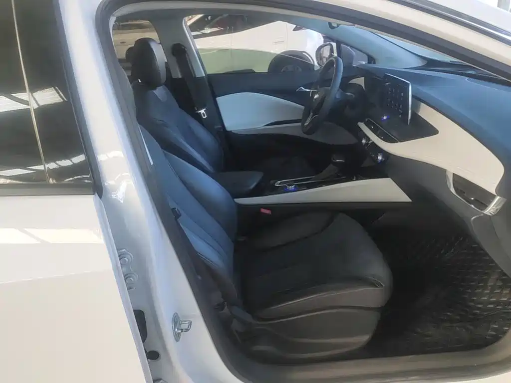 Buick Velite 6 — миниатюра 25