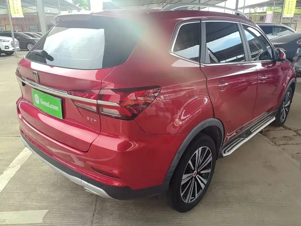 Roewe RX5 — миниатюра 7