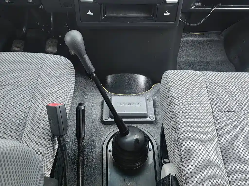 IVECO Daily — миниатюра 13