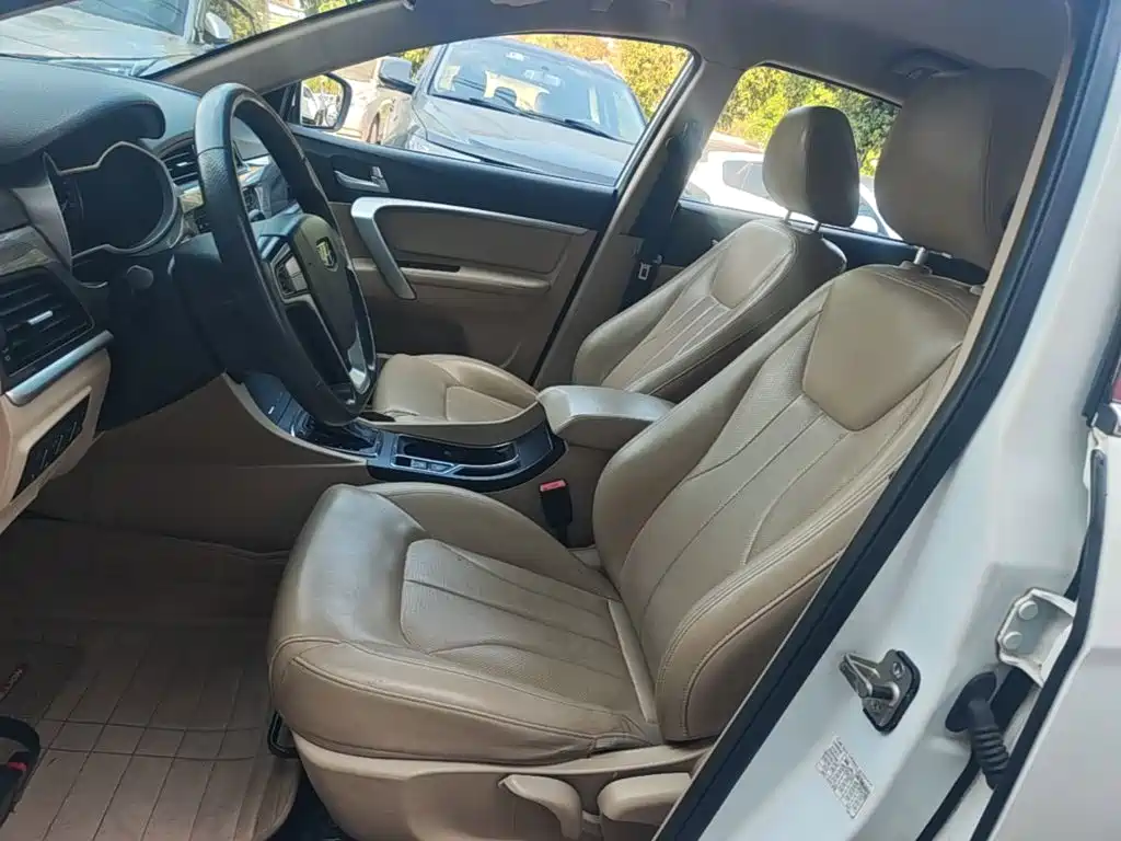 Geely Emgrand — миниатюра 15