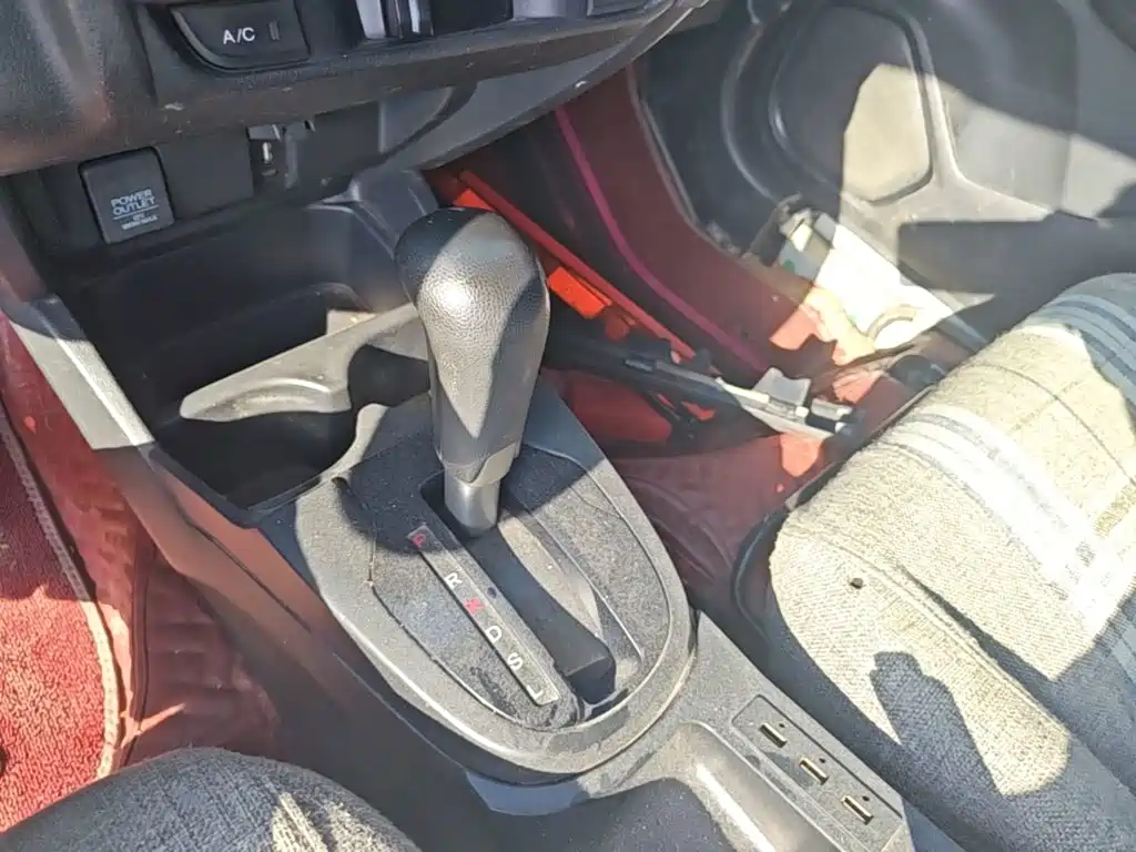 Honda Fit — миниатюра 14