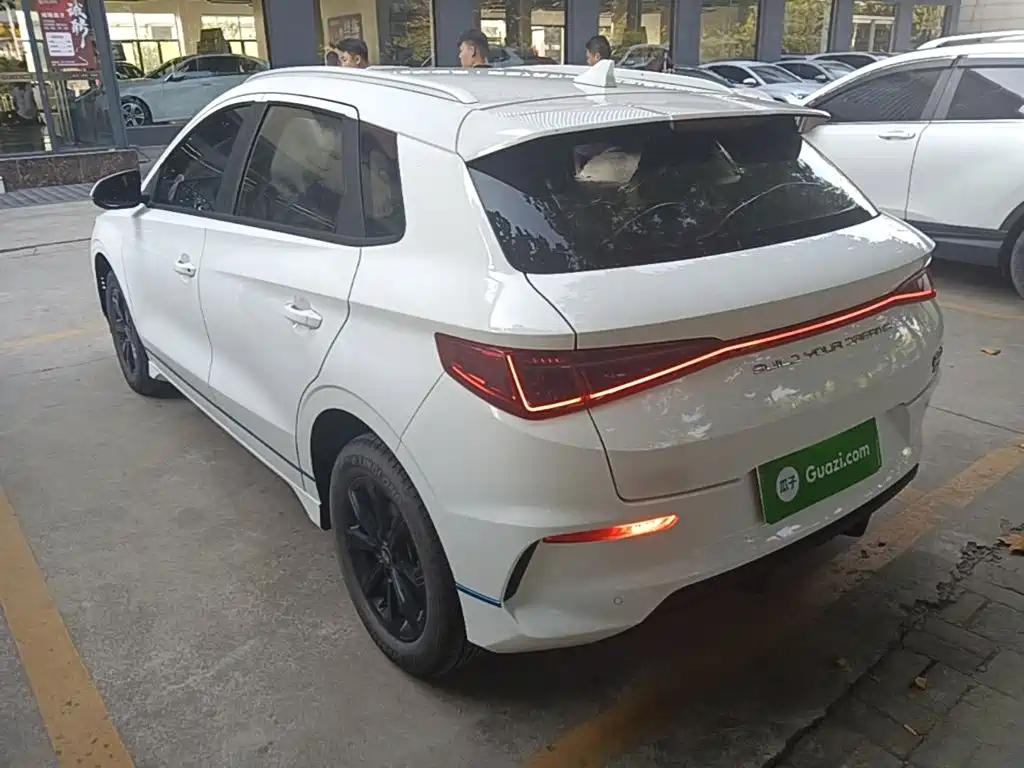 BYD e2 — миниатюра 5