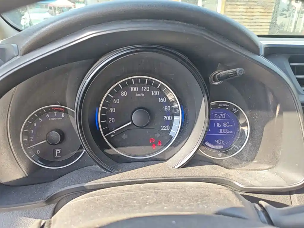 Honda Fit — миниатюра 12