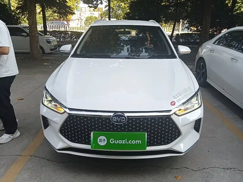 BYD e2 — миниатюра 3