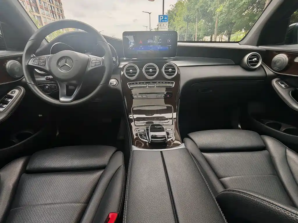 Mercedes-Benz GLC — миниатюра 13