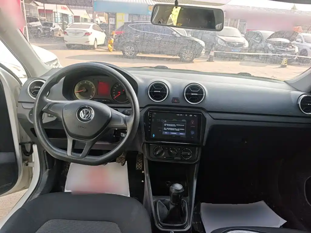 Volkswagen Jetta — миниатюра 10