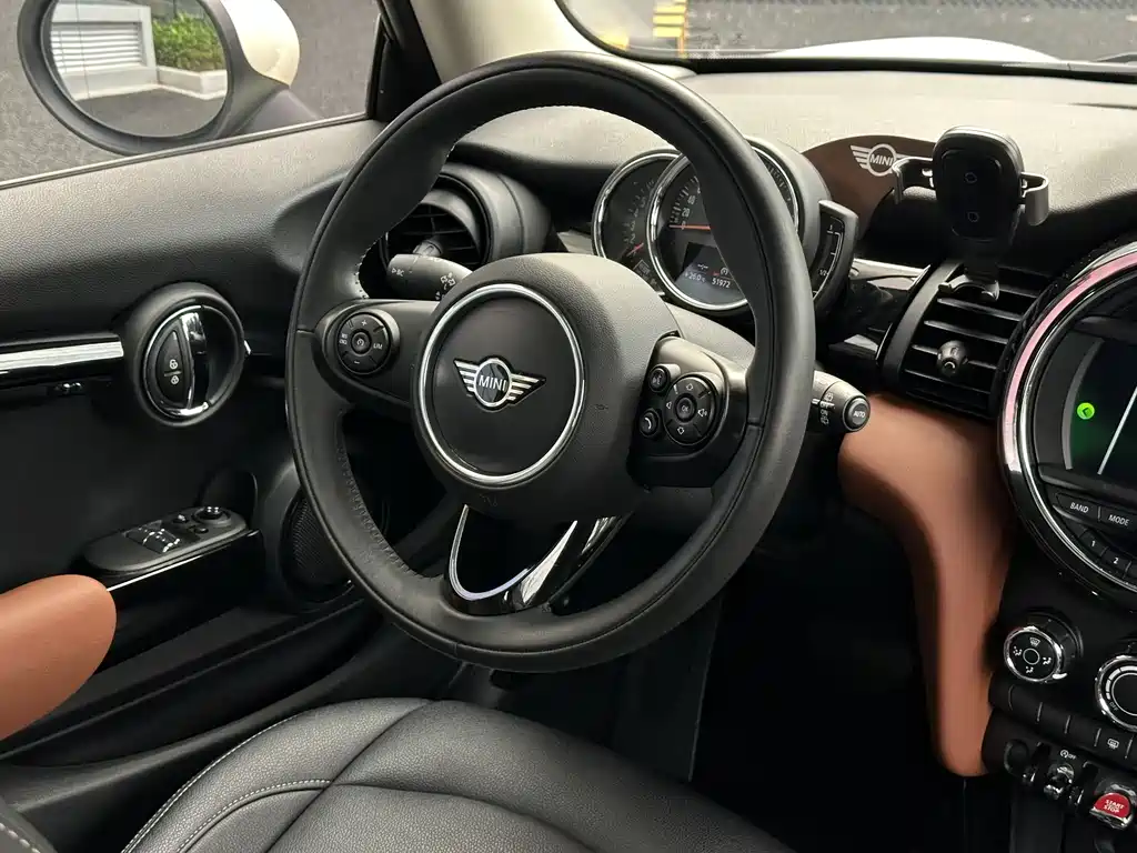 MINI Mini — миниатюра 10