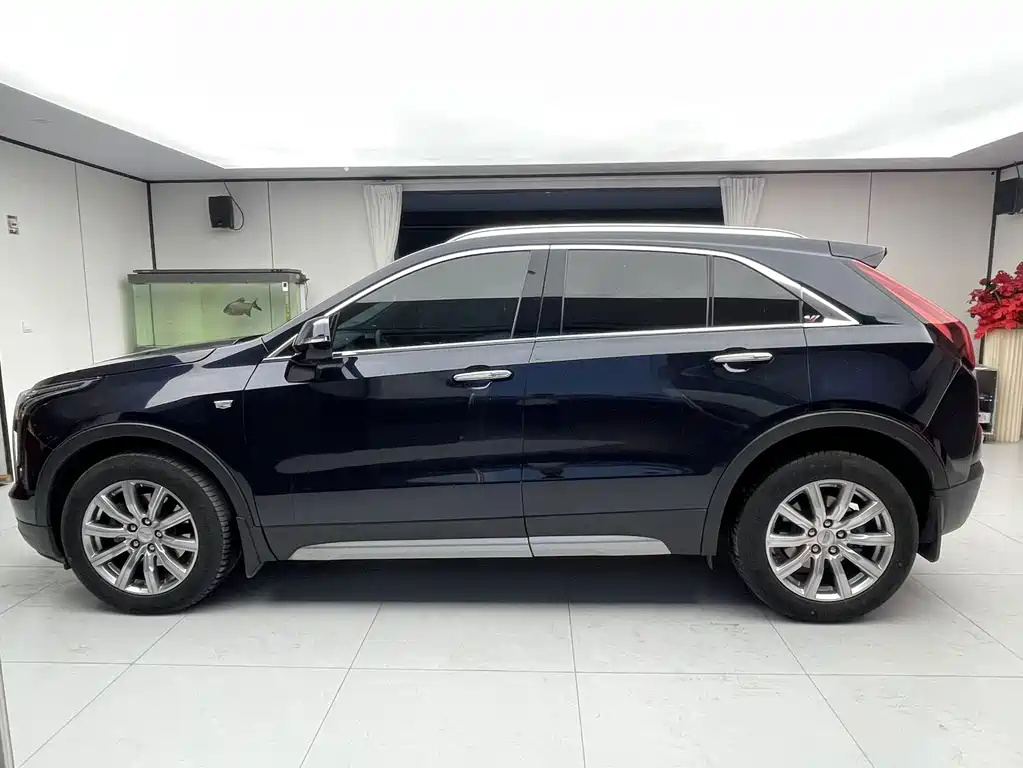 Cadillac XT4 — миниатюра 2