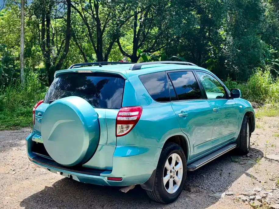 Toyota RAV4 — миниатюра 60