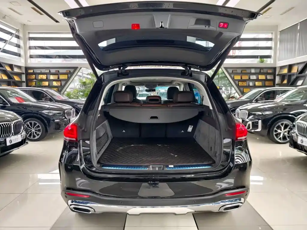 Mercedes-Benz GLE (Import) — миниатюра 7