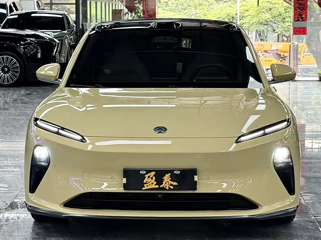 NIO ET5T — миниатюра 2