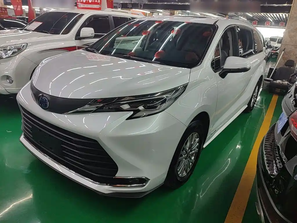 Toyota Sienna