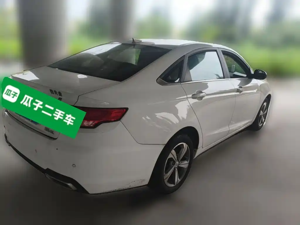Geely Emgrand GL — миниатюра 6