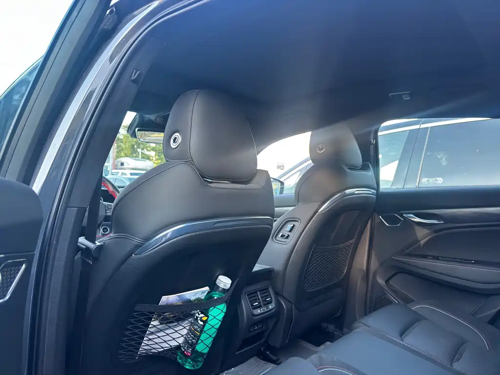 Geely Xingyue — миниатюра 12