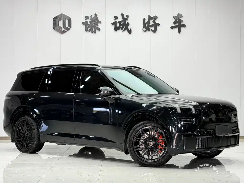 Lynk & Co 900 — миниатюра 3