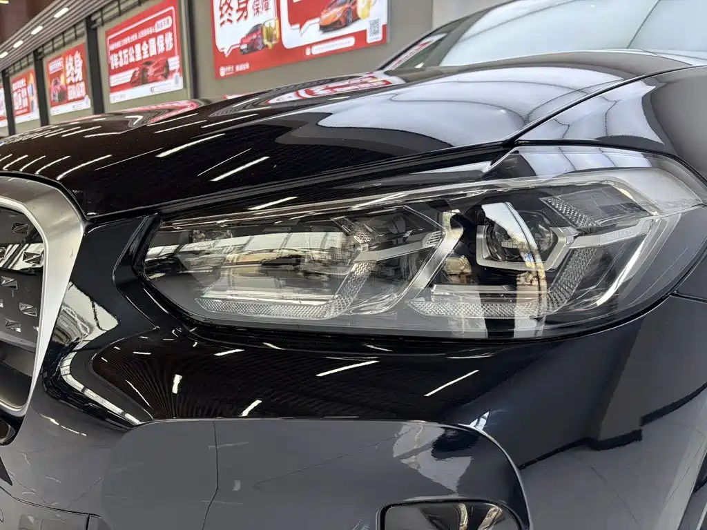 BMW iX3 — миниатюра 16