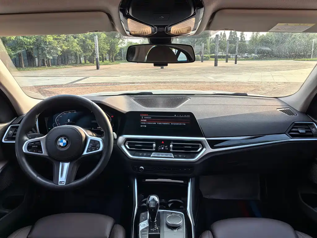 BMW 3 Series — миниатюра 10