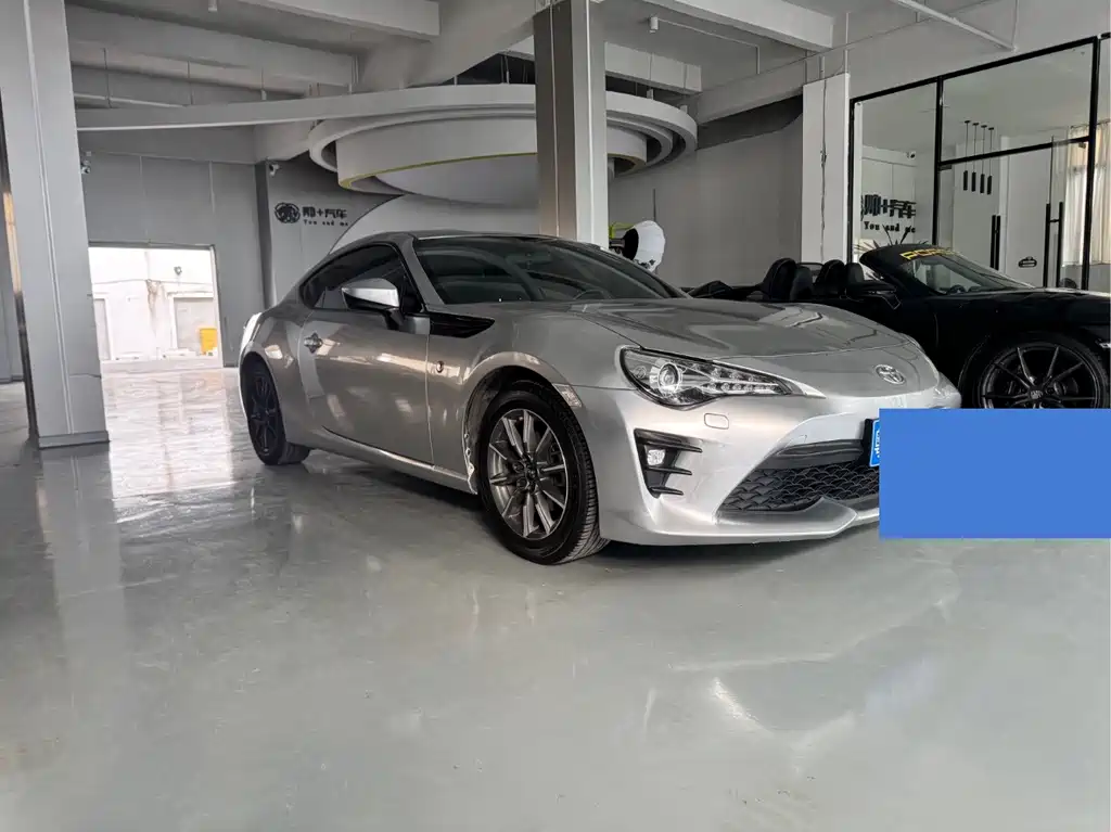 Toyota 86 — миниатюра 3