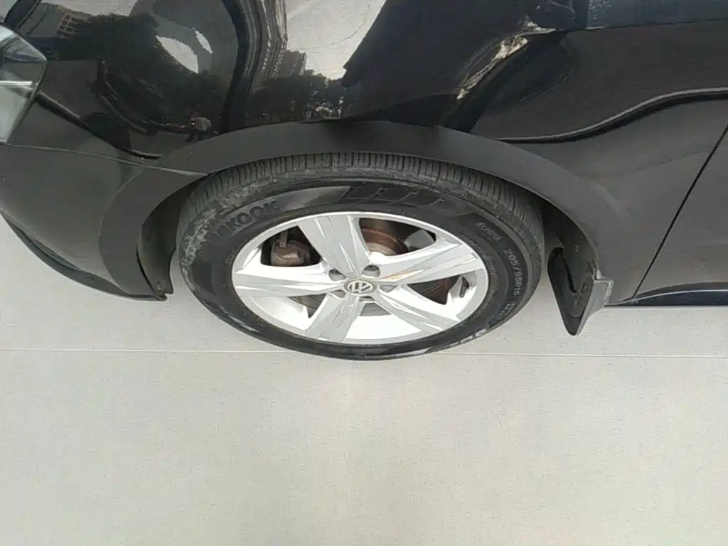 Volkswagen Lavida — миниатюра 23