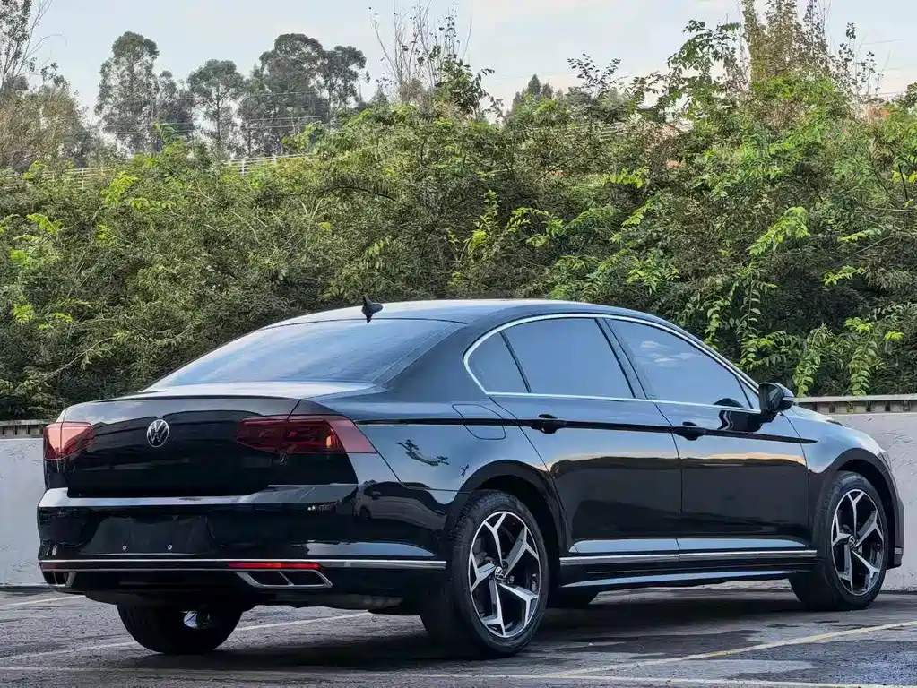 Volkswagen Magotan — миниатюра 7