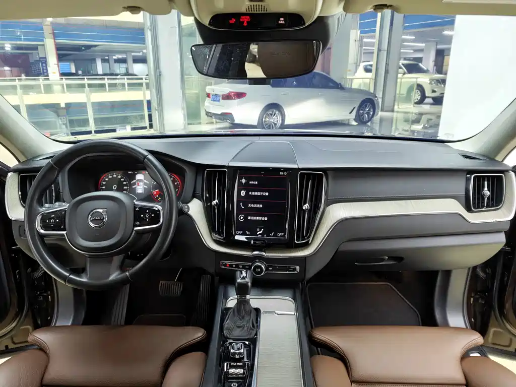 Volvo XC60 — миниатюра 11