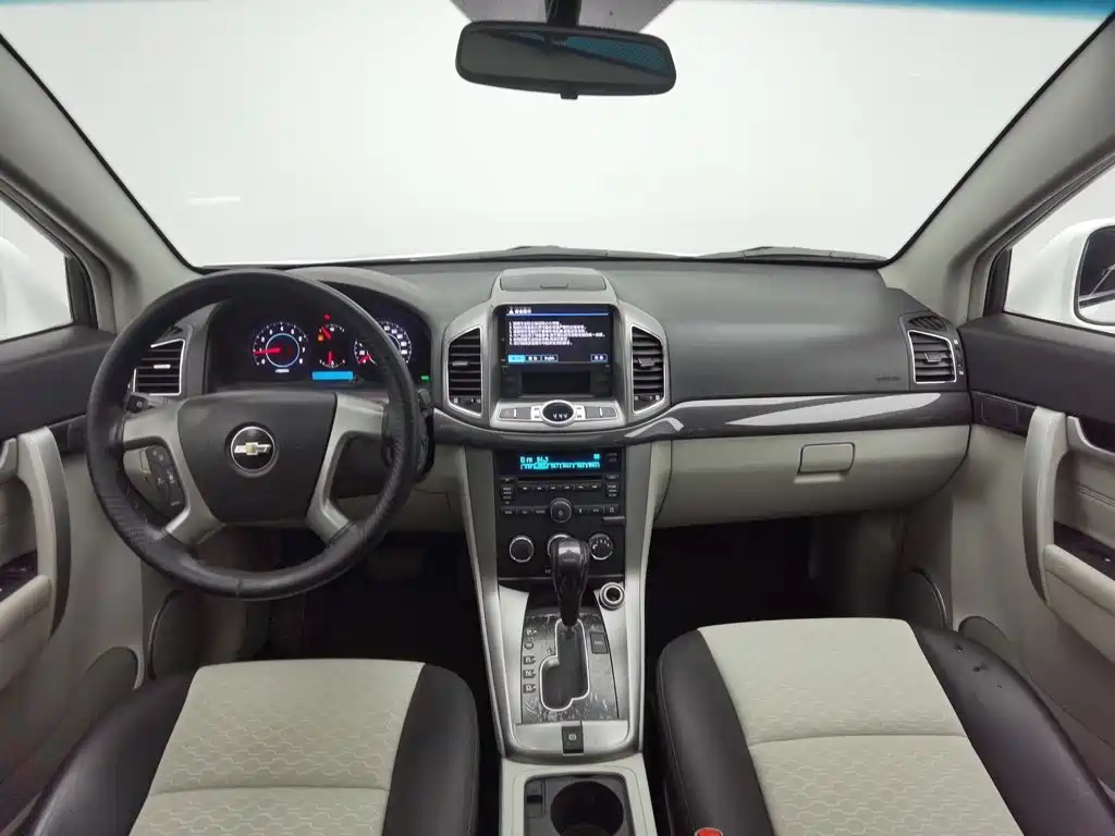 Chevrolet Captiva — миниатюра 5
