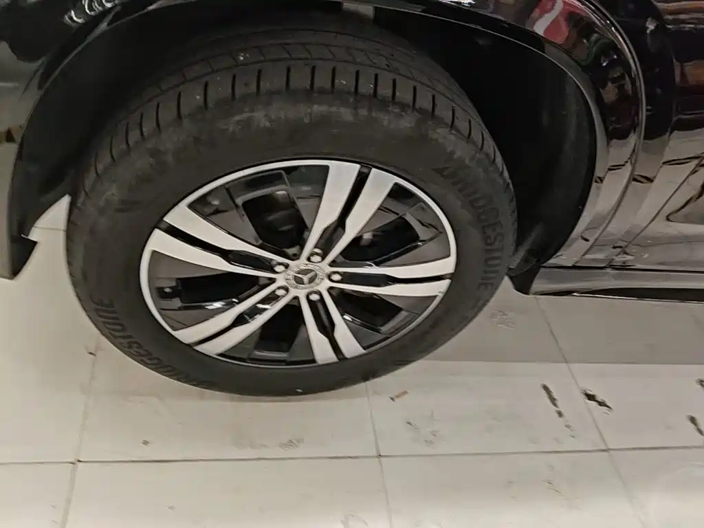 Mercedes-Benz GLE New Energy — миниатюра 23