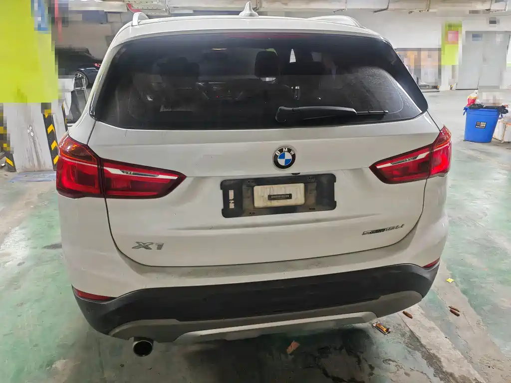 BMW X1 — миниатюра 9