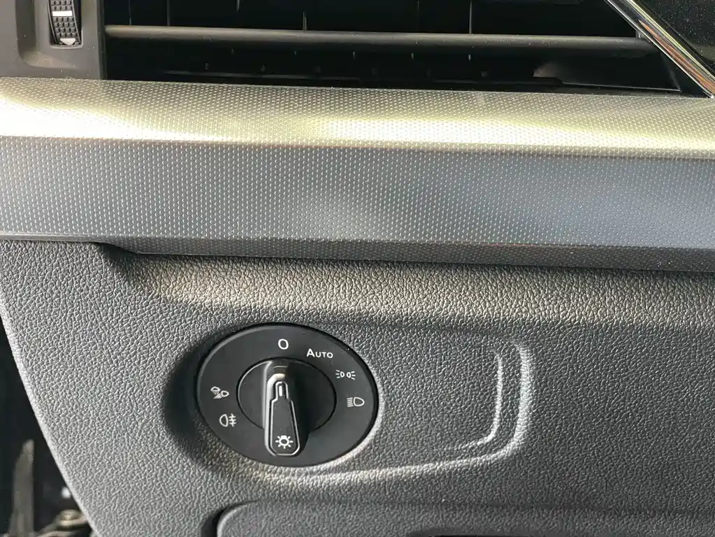 Volkswagen Passat — миниатюра 20