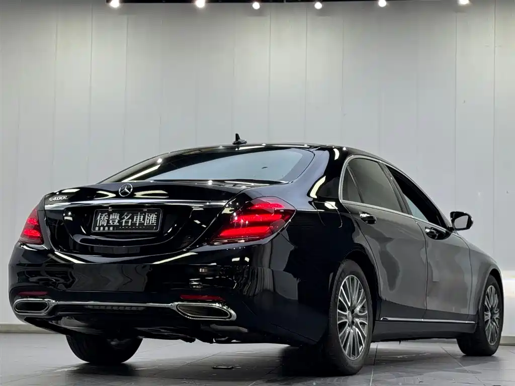 MERCEDES-BENZ S CLASS