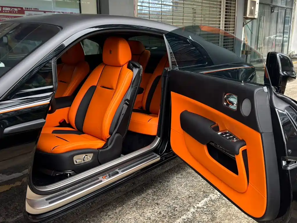 Rolls-Royce Wraith — миниатюра 10