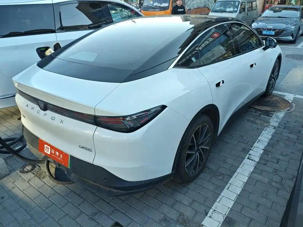 ARCFOX Alpha S5 — миниатюра 3