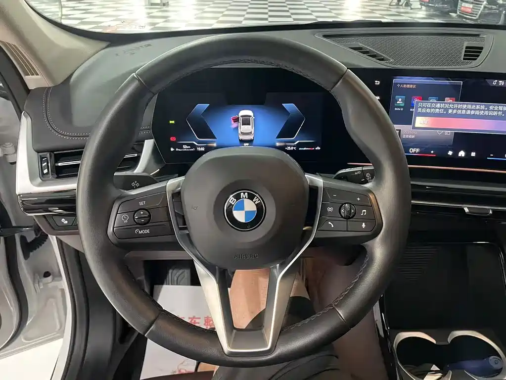 BMW X1 — миниатюра 14